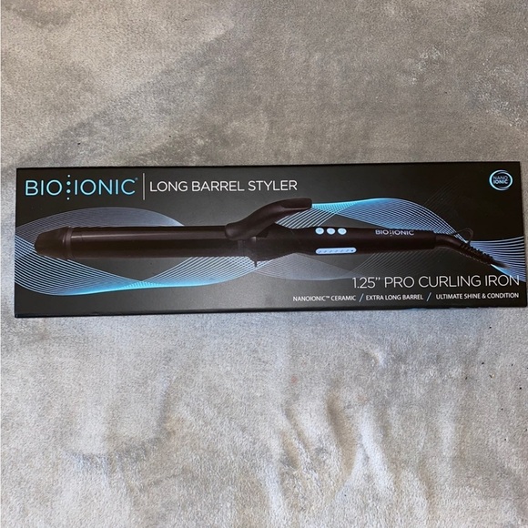 Long barrel curling iron